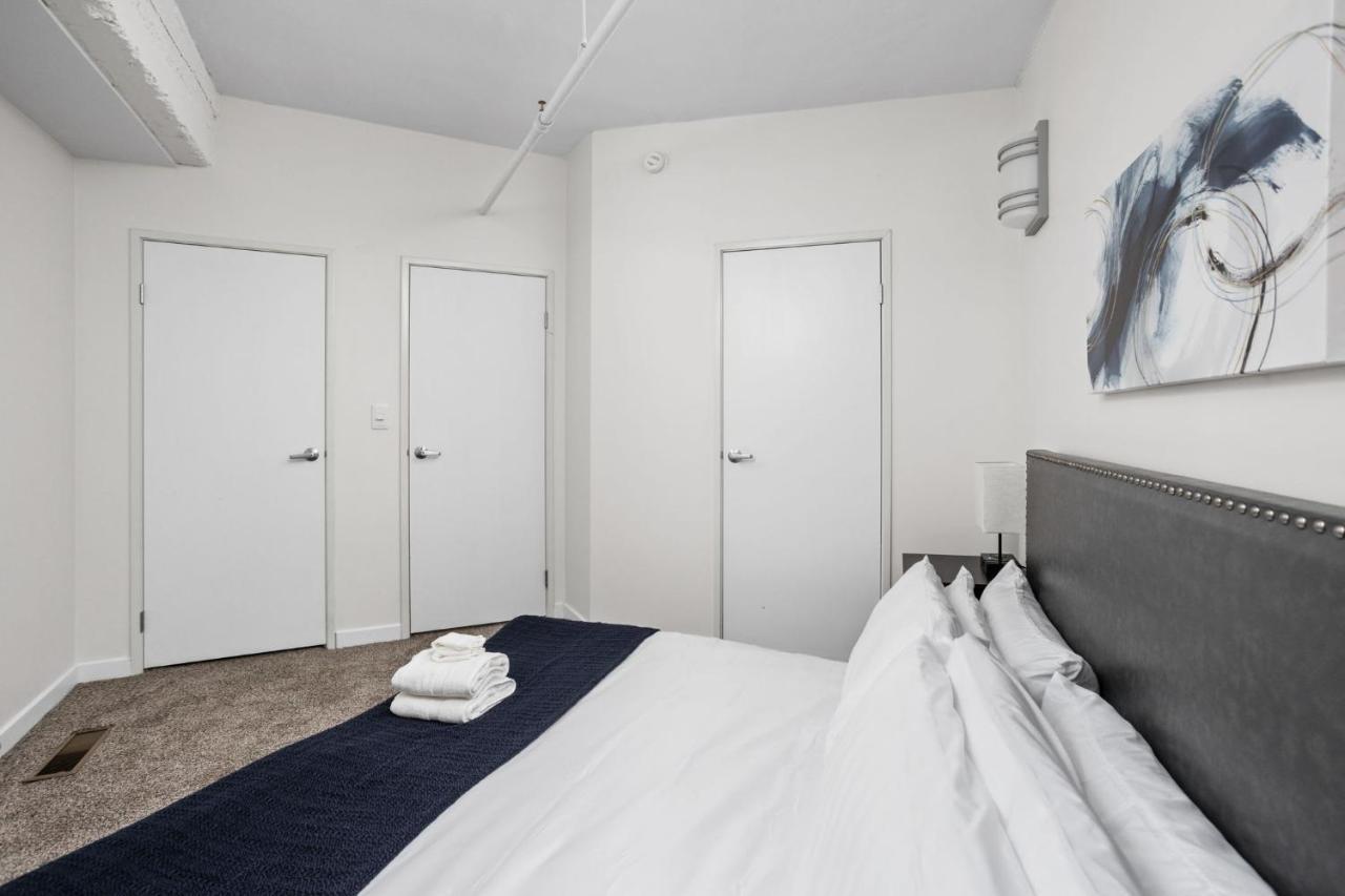 2Br 2Ba In The Block Apartment By Cozysuites Indianapolis Eksteriør billede