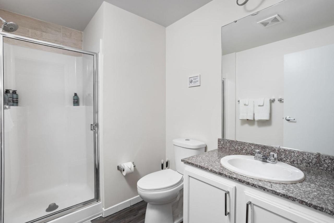 2Br 2Ba In The Block Apartment By Cozysuites Indianapolis Eksteriør billede